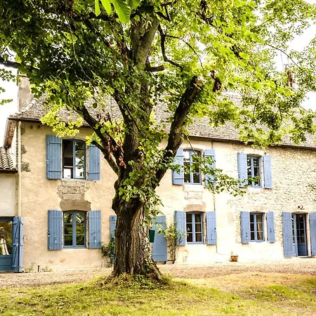 Charming La Maison Des Artistes Near Bergerac With The Swimming Pool Villa *