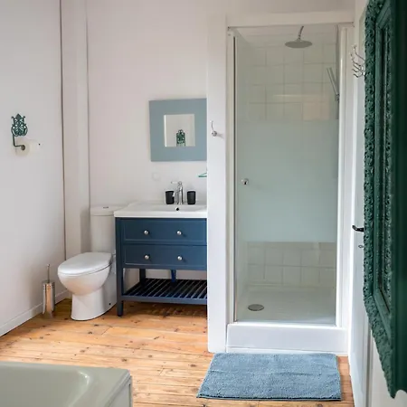 Charming La Maison Des Artistes Near Bergerac With The Swimming Pool Villa *
