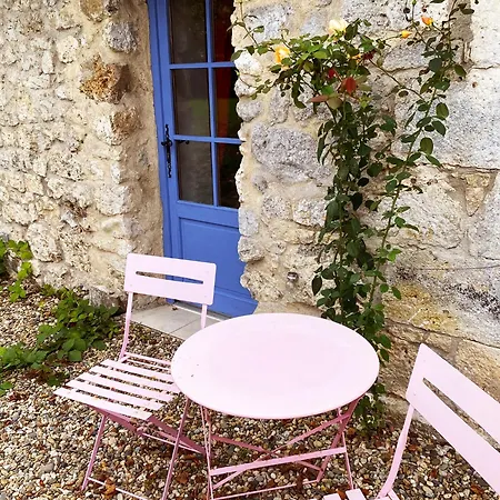 Charming La Maison Des Artistes Near Bergerac With The Swimming Pool Villa *