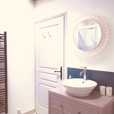 Villa Charming La Maison Des Artistes Near Bergerac With The Swimming Pool *