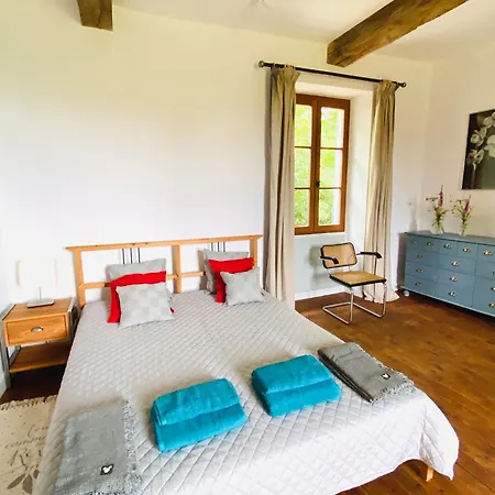 Charming La Maison Des Artistes Near Bergerac With The Swimming Pool Villa Conne-de-Labarde