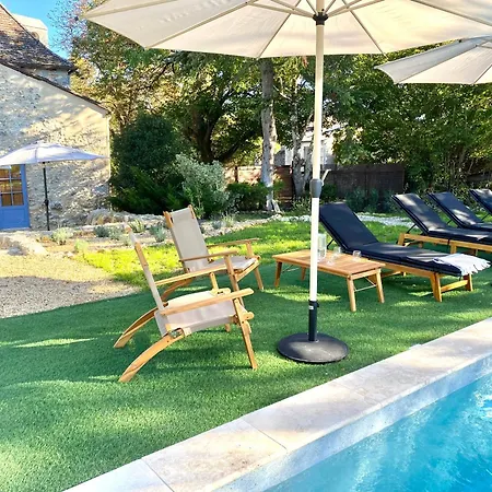 Charming La Maison Des Artistes Near Bergerac With The Swimming Pool Villa