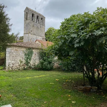 Charming La Maison Des Artistes Near Bergerac With The Swimming Pool Villa *