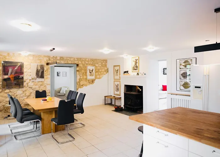 别墅 Charming La Maison Des Artistes Near Bergerac With The Swimming Pool