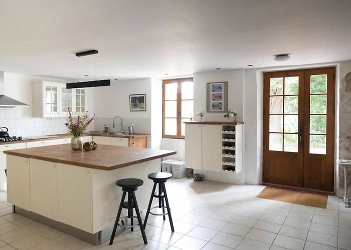 别墅 Charming La Maison Des Artistes Near Bergerac With The Swimming Pool Conne-de-Labarde
